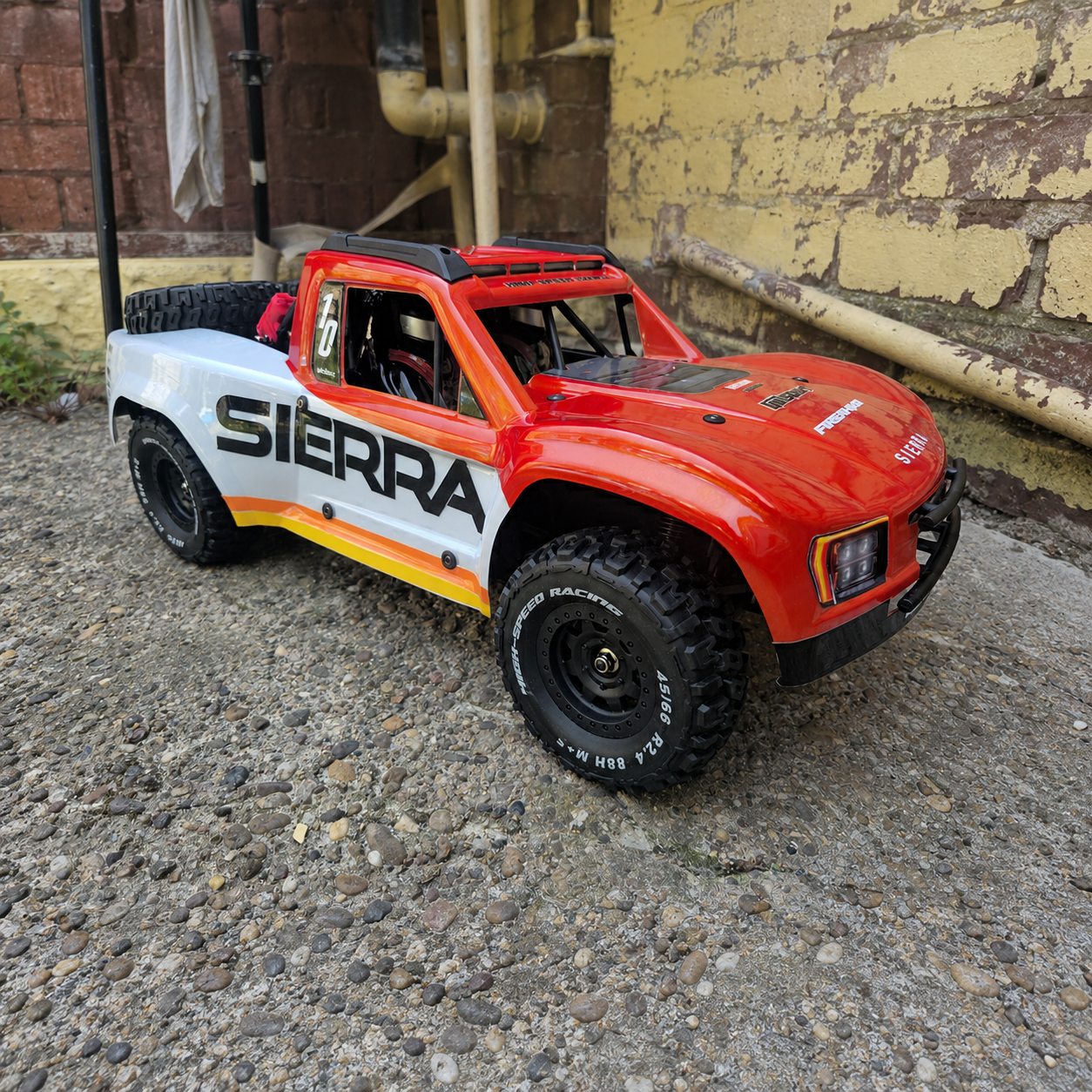 UDIRC SIERRA MAX UD1002P 1/10 4WD Brushless RTR RC Trophy Truck